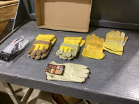 (6) PAIR OF GLOVES