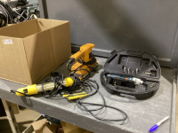 B+D SANDER, LIGHT, VERSAPAK B+D CORDLESS SCREWDRIVER , KNIFE