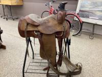 WESTERN SADDLE - 14" W/ CINCH
