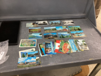 COLLECTION OF VINTAGE POSTCARDS