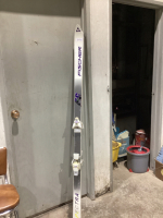 FISHER ELECTRA DOWNHILL SKIS - 185CM
