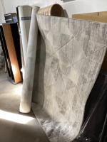 AREA RUG - LIGHT/NEUTRAL COLORS