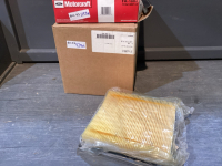 (4) FORD AIR FILTERS