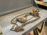 MAYRATH 1/2 TON CHAIN HOIST