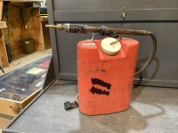 PUMP TYPE WATER FIRE EXTINGUISHER