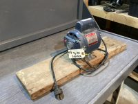 ELECTRIC MOTOR 1/2HP -MOUNTED ON BOARD