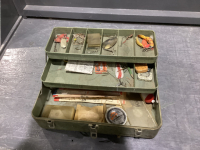 METAL TACKLE BOX W/ TACKLE