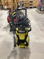 KARCHER PRESSURE WASHER W/ WAND & NOZZLES