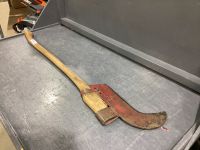 ANTIQUE BUSH WACKER