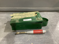 SMALL GREEN METAL BOX W/ SCREWDRIVER
