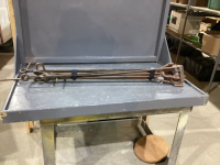 BUNDLE OF BRANDING IRONS