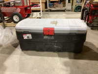 HEAVY DUTY RUBBERMAID TOTE