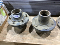 PAIR OF 6 BOLT HUBS