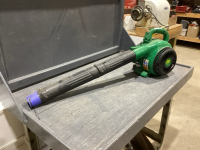 WEEDEATER GAS BLOWER