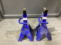 (2) MICHELIN JACK STANDS - 3.5 TON