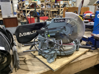 DELTA 10&rdquo; COMPOUND MITRE SAW