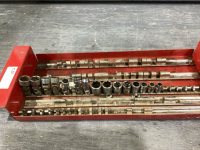 SOCKET TRAY W/(7) PC CRAFTSMAN SAE SWIVEL SOCKETS + (8)PC OF SNAP-ON 8 POINT 3/8 DRIVE SOCKETS