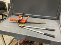 B+D 16&rdquo; HEDGE TRIMMER + ANVIL TYPE LOPPER