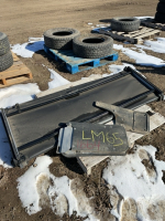 Tonow cover for pickup and mud flaps