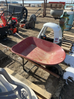 True temper wheel barrel