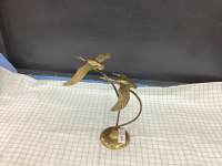 BRASS GEESE ON STAND