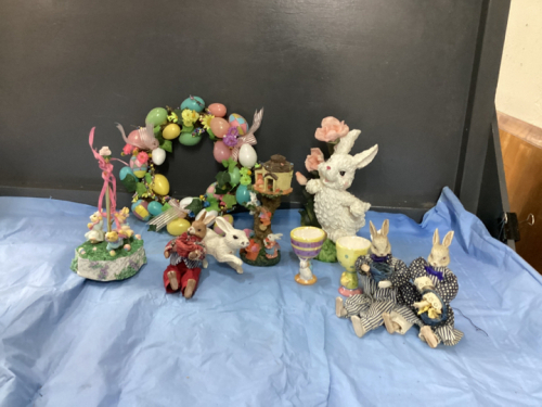 EASTER DECORATIONS