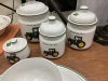 JOHN DEERE DISH SET - 2