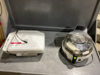 2 PIECES, ACITFRY & HP PRINTER