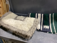 2 SADDLE PADS