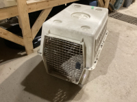 LARGE PET KENNEL