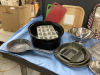 CRATE W/ BAKEWARE - ROASTER W/ LIFTER, PIE PLATES, PLASTIC TRAY, PIZZA PAN, MUFFIN TIN - 2