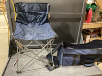 FOLDING CHAIRS W/COVER