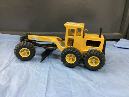 TONKA GRADER