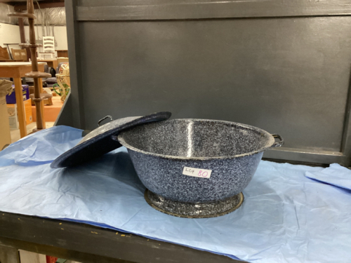 ANTIQUE ENAMEL BREAD PAN