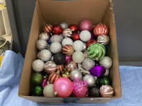 BOXFUL OF CHRISTMAS BALLS