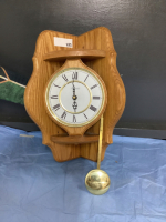BATTERY OPERATED CORNER CLOCK W/ PENDULUM