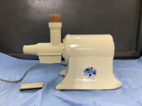 "THE CHAMPION" JUICER