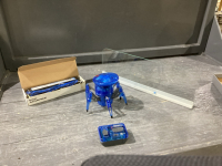 2 BOXES - ROBOTIC SPIDER, GLASS SHELF, BALLAST