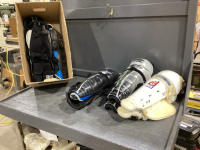HOCKEY GEAR - SHIN PADS