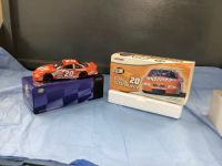DIE CAST COLLECTOR STOCK CAR - TONY STEWART #20