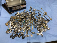 TIN OF COLLECTOR SPOONS