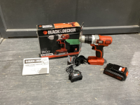 BLACK DECKER 20V CORDLESS DRILL DRIVER SET