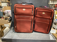 SET OF SUITCASES - VIA RAIL