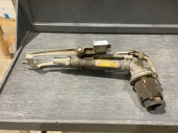 PIVOT END GUN - NELSON