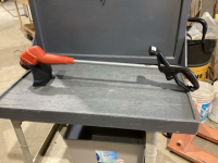 BLACK DECKER ELECTRIC TRIMMER