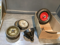4 WHEELS - LAWNMOWER, FUNNEL, PNEUMATIC TIRE