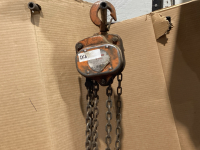 WESTWARD 1T CHAIN HOIST