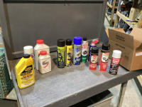 BOX OF ENGINE DEGREASER, ROUNDUP, KATZ AZZ SUPER LUBE & PENETRATING CLEANER, WASP SPRAY, ENGINE TREATMENT, WD40, ENGINE STORE SPRAY, CARB CLEANER, ELECTRIC PARTS CLEANER