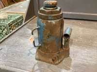 BOTTLE JACK - NO HANDLE