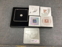 CANADA 2000 DOVE QUARTER - CANADA POST MILLENNIUM SET WITH STAMP